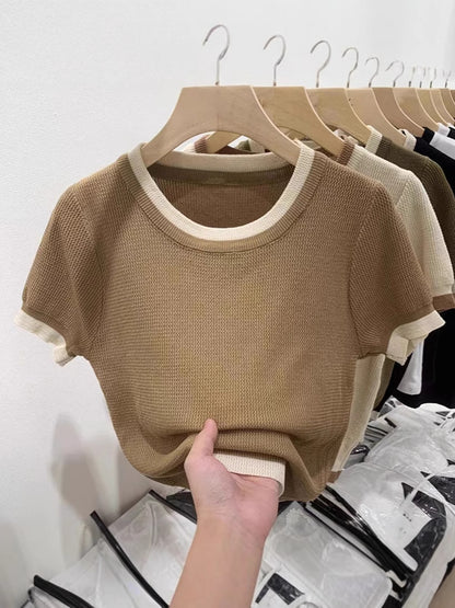 Mae - Top